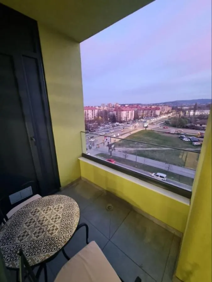 Izdavanje, dvosoban stan, 57m², Bulevar Evrope, Novi Sad Sve Podlokacije