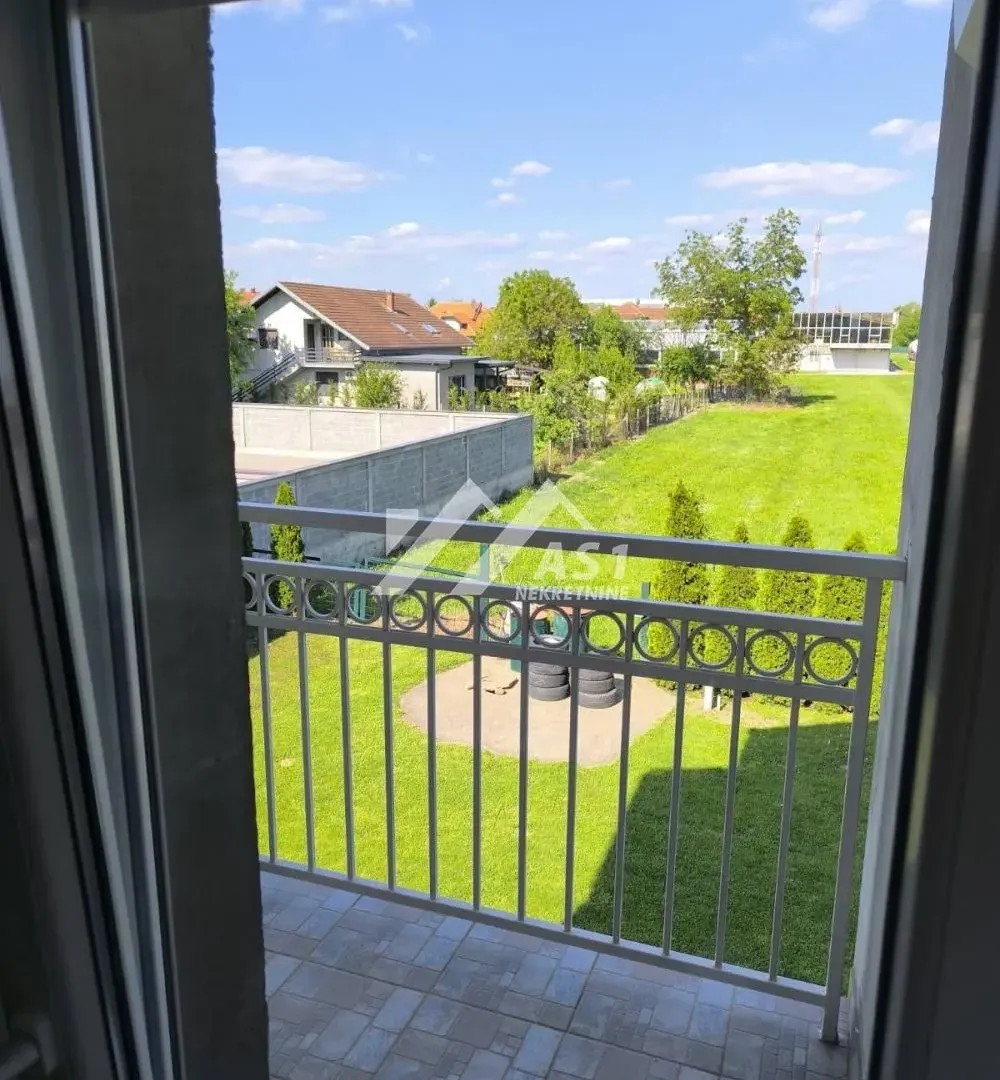 Izdavanje, trosoban stan, 85m², Adice, Novi Sad Sve Podlokacije