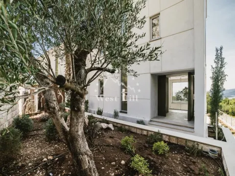 Sale, house, 227m², Blizikuće, Budva - image 60