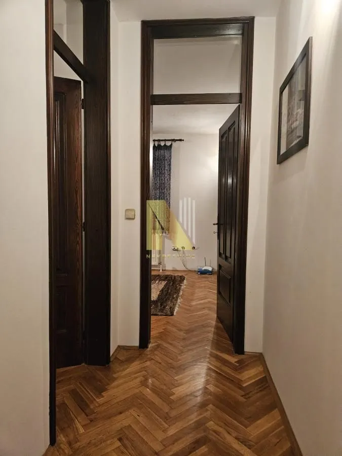Prodaja, kuća, 331m², Veternik, Novi Sad Sve Podlokacije