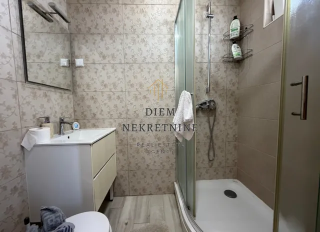 Rent, three bedroom apartment, 140m², Zabjelo, Podgorica