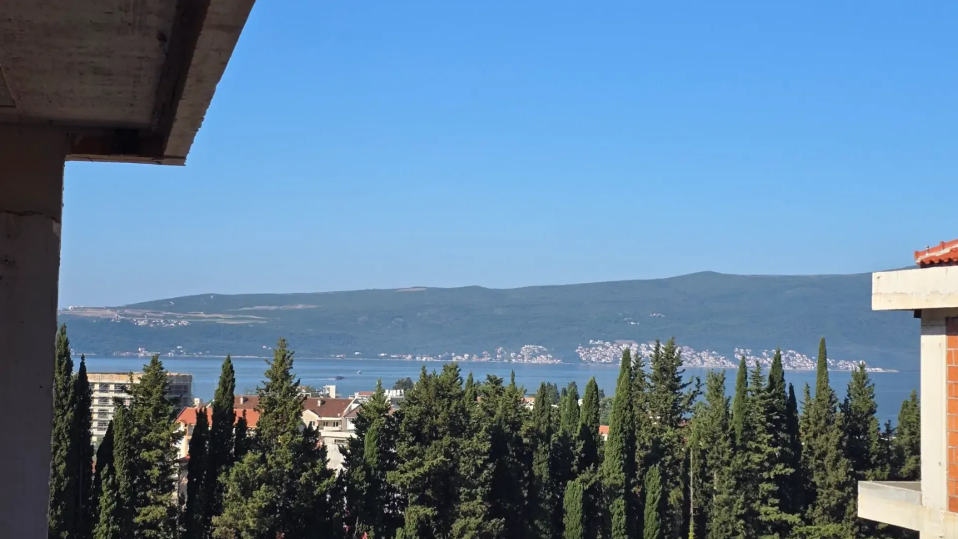 Prodaja, jednosoban stan, 47m², Donja Lastva, Tivat