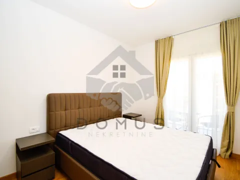 Rent, two bedroom apartment, 76m², New City, Podgorica - image 9
