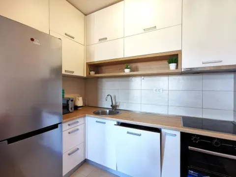 Rent, one bedroom apartment, 47m², City Kvart, Podgorica - image 5