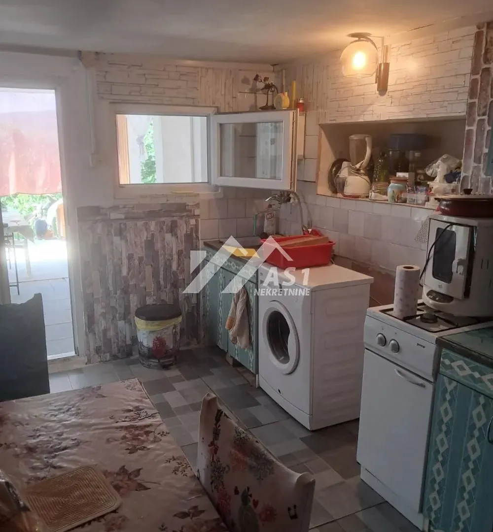 Prodaja, kuća, 75m², Petrovaradin, Novi Sad