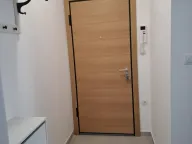 Izdavanje, dvosoban stan, 42m2, Bulevar Oslobodjenja, Novi Sad, Novi Sad