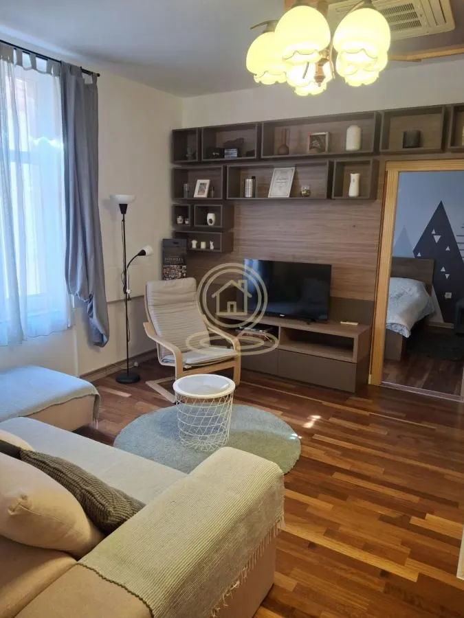 Rent, two bedroom apartment, 55m², Stari Grad, Beograd