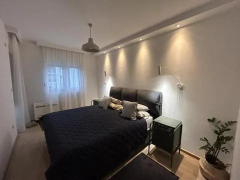 Sale, two bedroom apartment, 72m², City Kvart, Podgorica - image 12