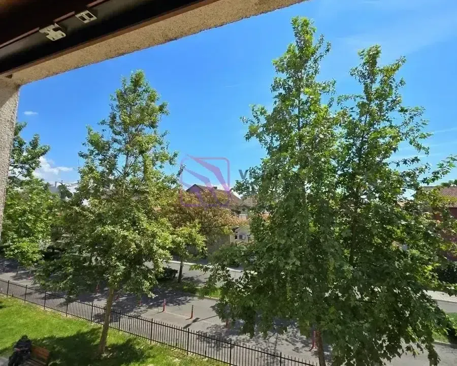 Prodaja, dvosoban stan, 64m², Stari Aerodrom, Podgorica