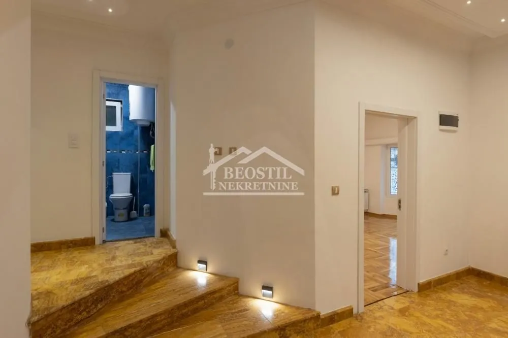 Izdavanje, kuća, 417m², Jajinci, Voždovac Sve Podlokacije