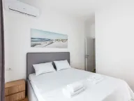 Izdavanje, dvosoban stan, 55m², Bečići, Budva - image 7