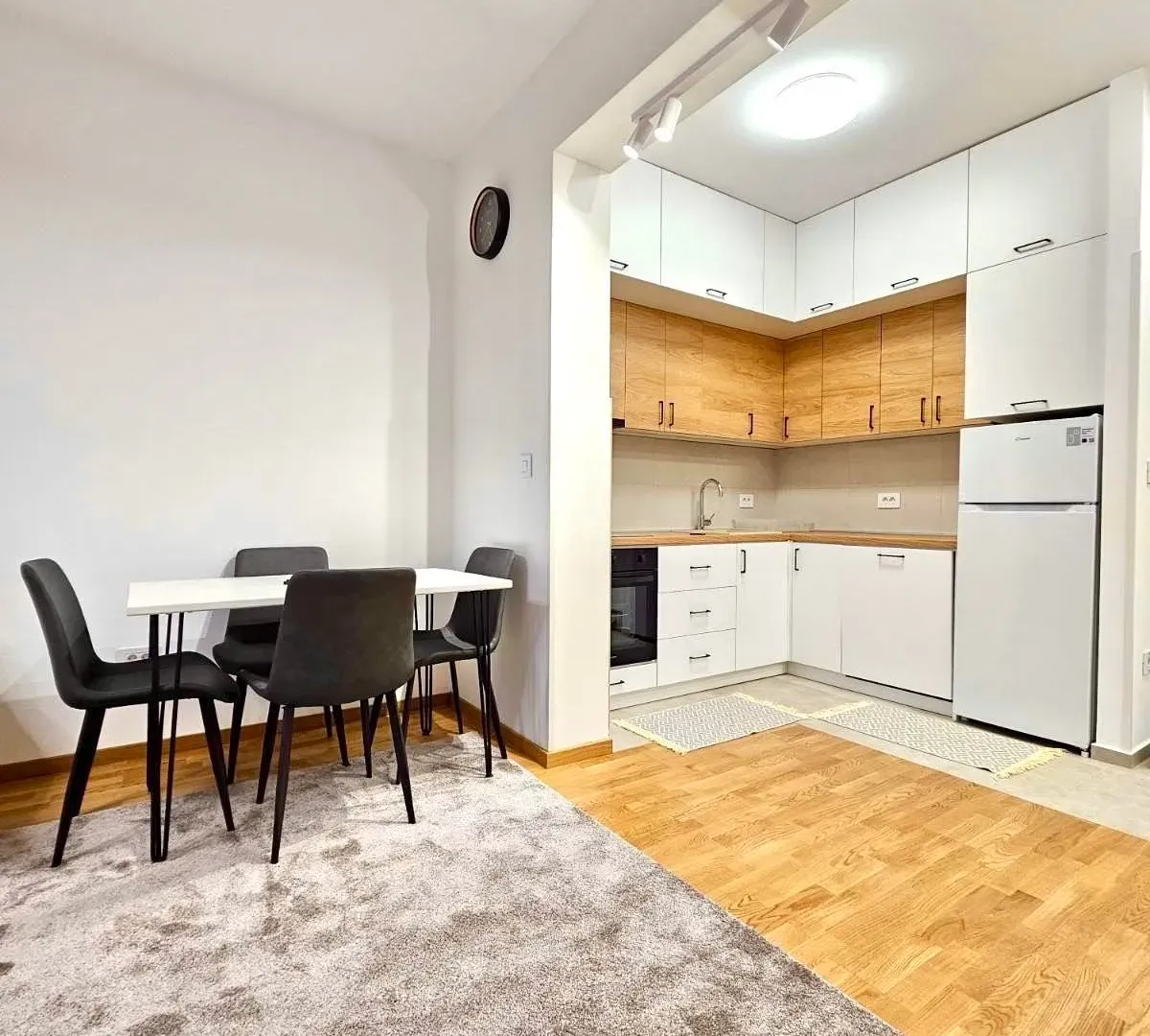 Rent, one bedroom apartment, 46m², Stari Aerodrom, Podgorica