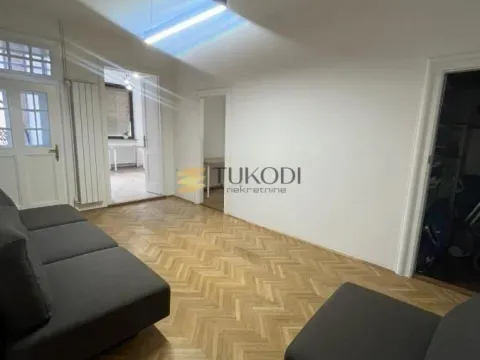 Prodaja, četvorosoban stan, 119m², Centar, Novi Sad - image 9
