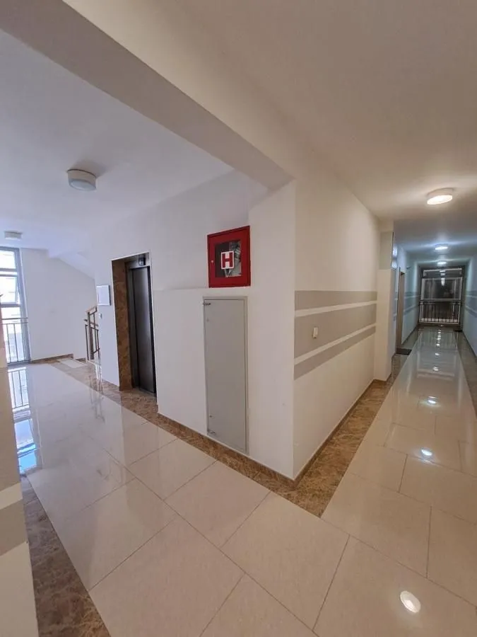 Prodaja, dvosoban stan, 72m², Podgorica, Crna Gora