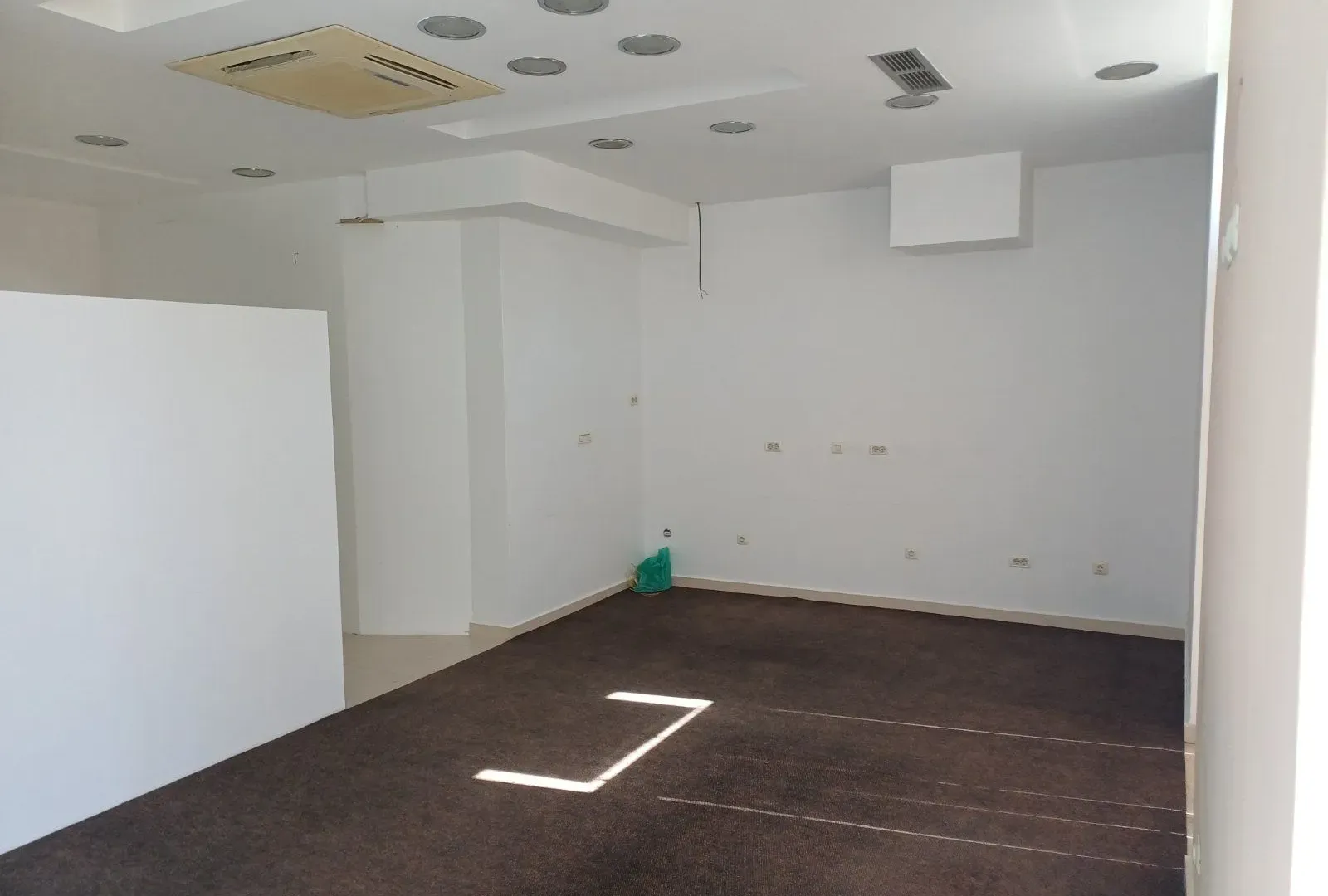 Rent, office space, 52m², Zabjelo, Podgorica