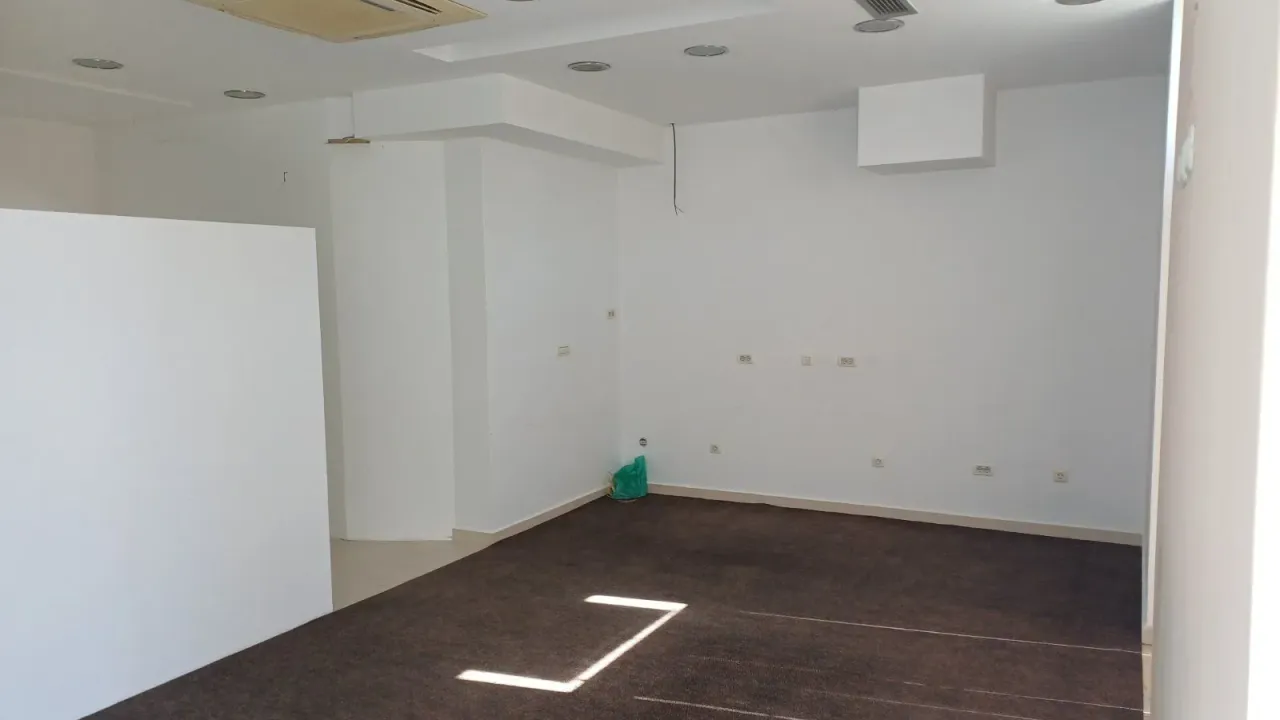 Rent, office space, 52m², Zabjelo, Podgorica
