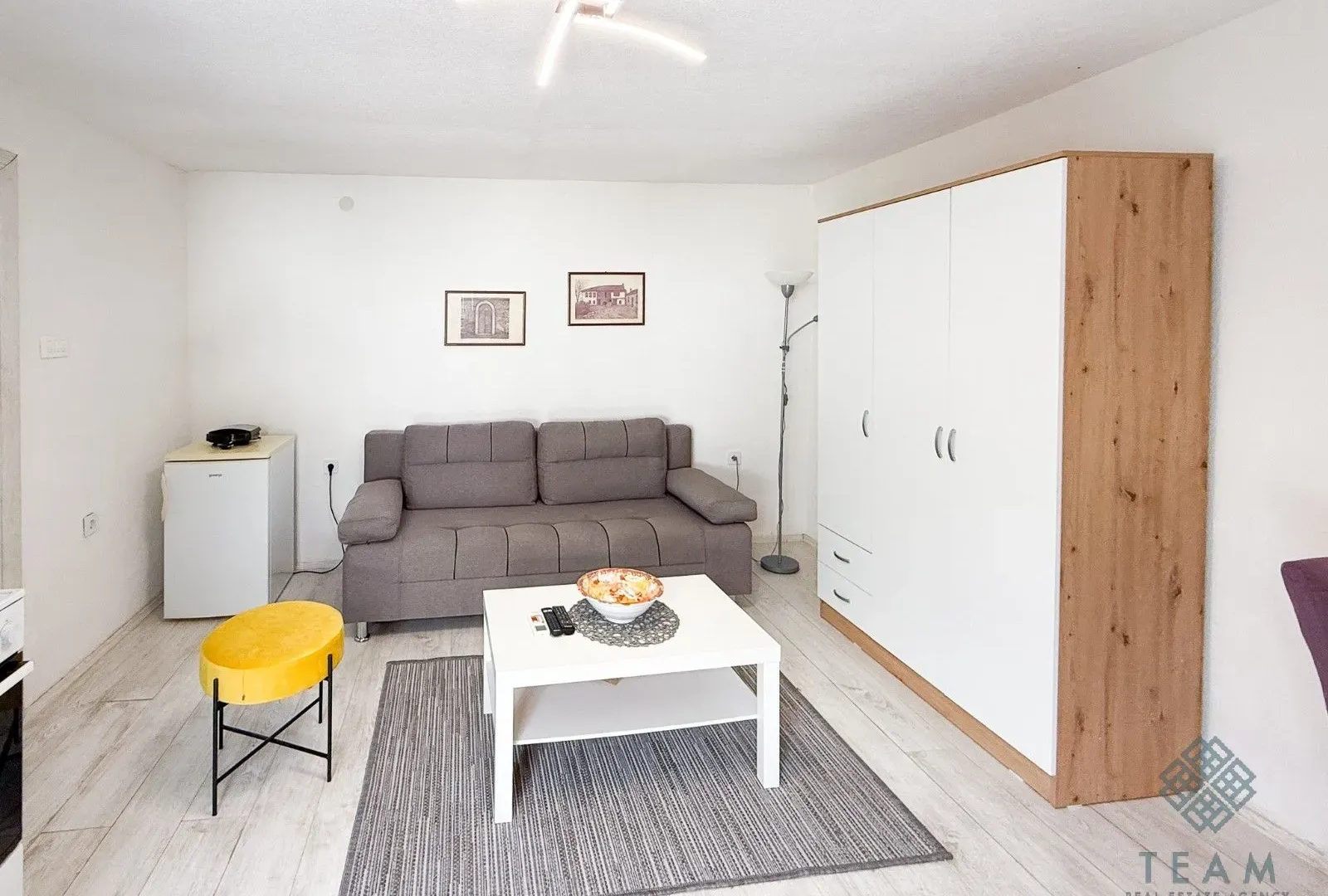 Rent, studio apartment, 22m², Drač, Podgorica