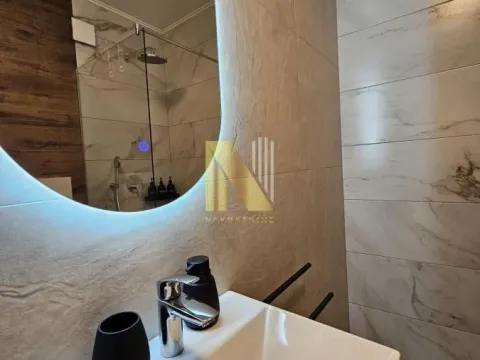 Izdavanje, jednosoban stan, 40m², Sajmište, Novi Sad - image 16