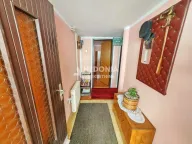 Sale, house, 317m², Sremčica, Beograd - image 15
