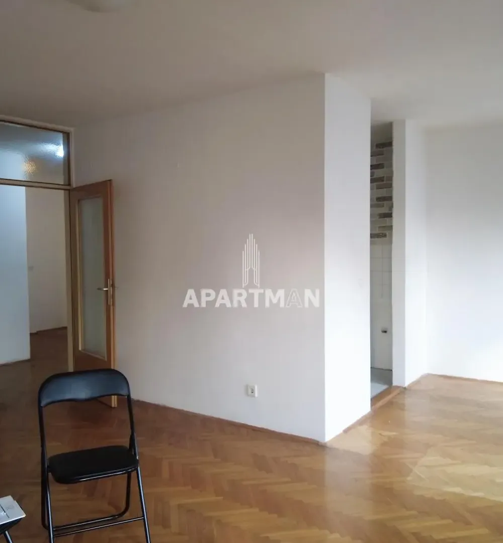 Prodaja, trosoban stan, 96m², Čukarička Padina, Beograd