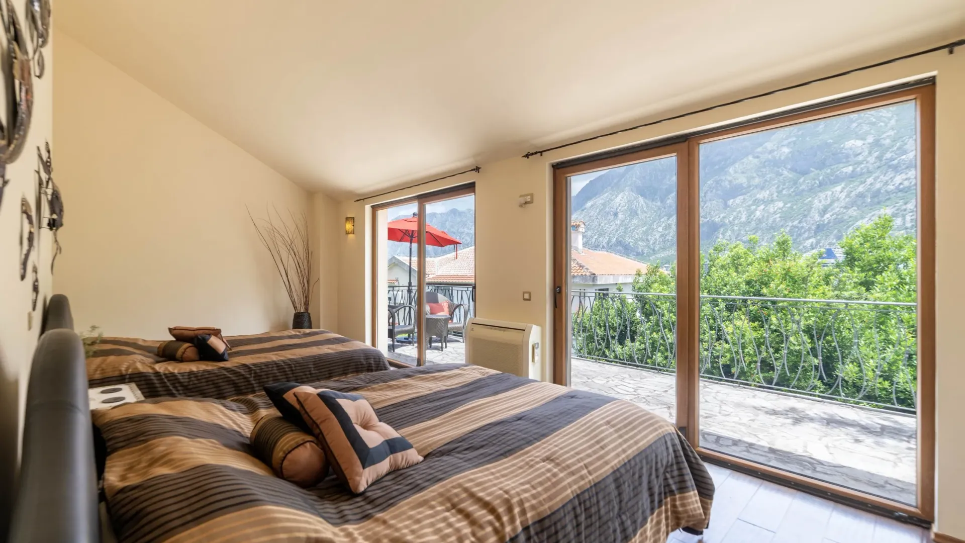 Sale, house, 119m², Prčanj, Kotor
