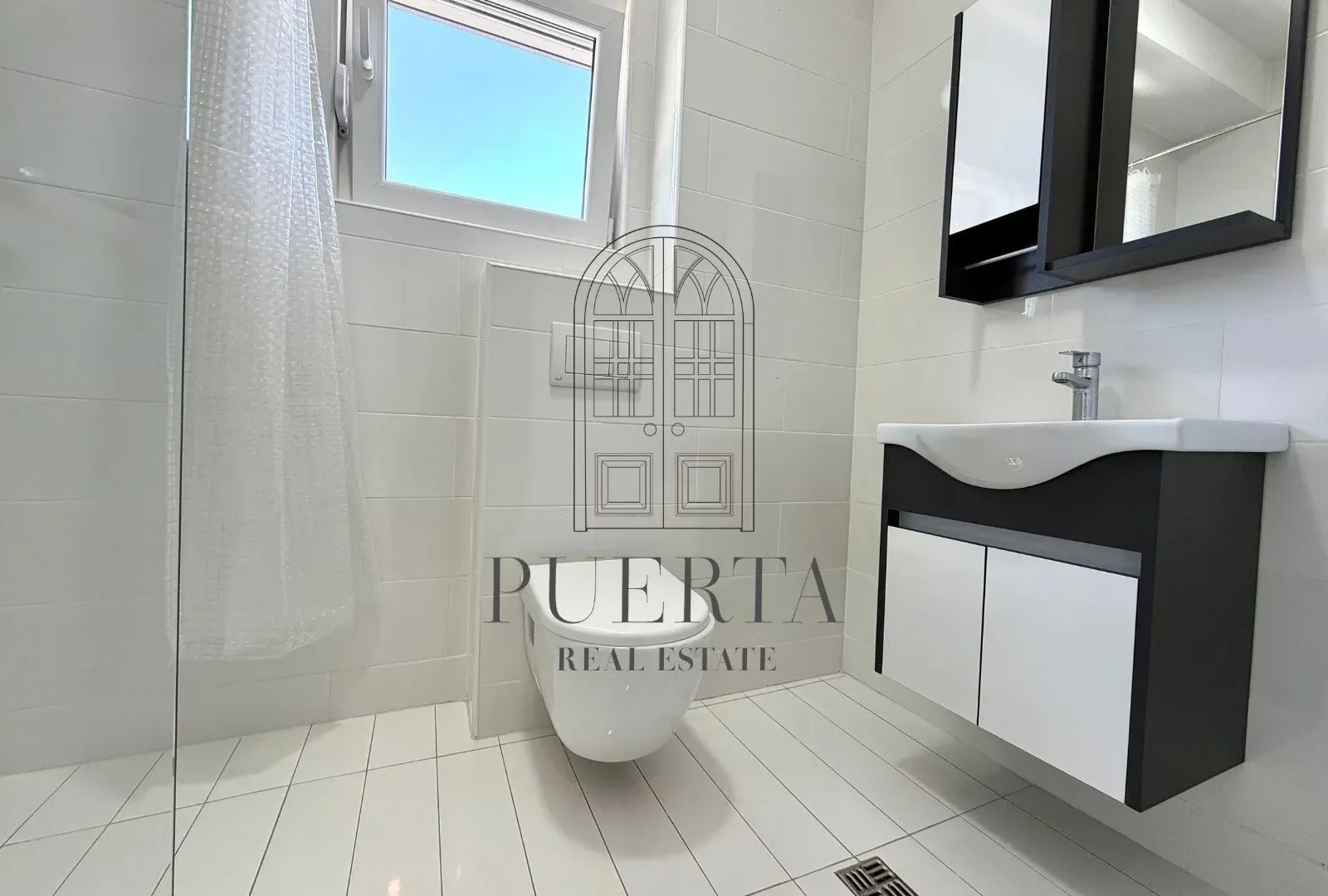 Rent, studio apartment, 27m², Stari Aerodrom, Podgorica