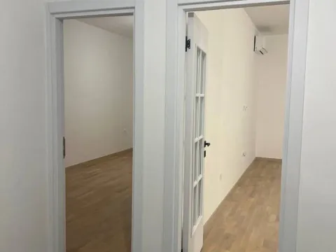 Prodaja, jednosoban stan, 65m², Momišići, Podgorica - image 5