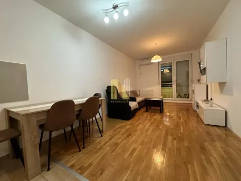 Izdavanje, dvosoban stan, 55m², Nova Detelinara, Novi Sad Sve Podlokacije - image 3