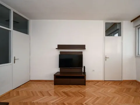 Prodaja, dvosoban stan, 68m², Gintaš, Podgorica - image 5
