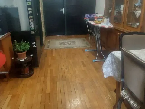 Sale, three bedroom apartment, 81m², Blok 5, Podgorica - image 4