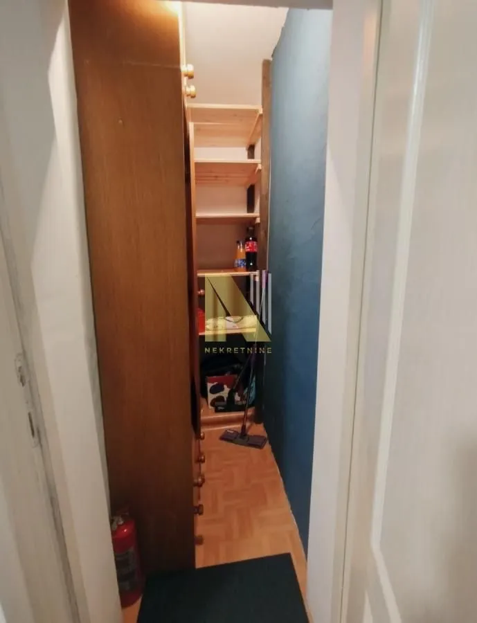 Izdavanje, jednosoban stan, 40m², Podbara, Novi Sad Sve Podlokacije
