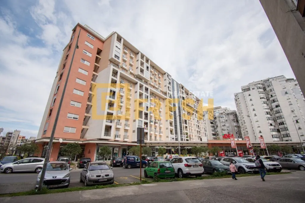 Prodaja, jednosoban stan, 51m², Blok 6, Podgorica