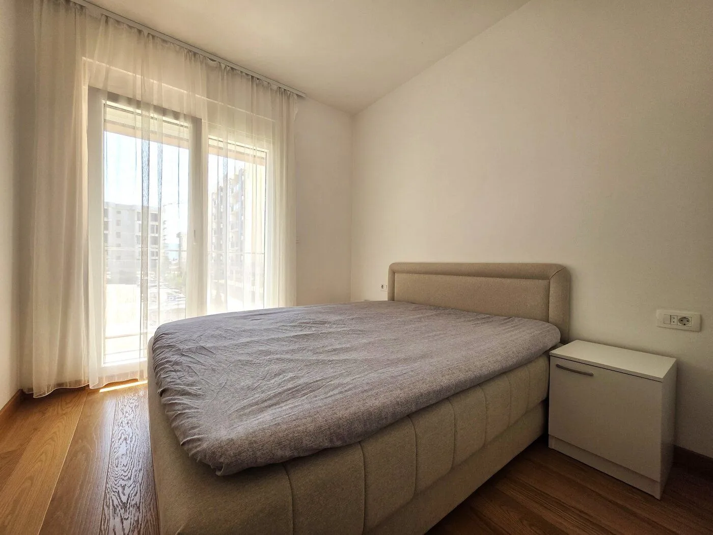 Izdavanje, stan, 48m², New City, Podgorica