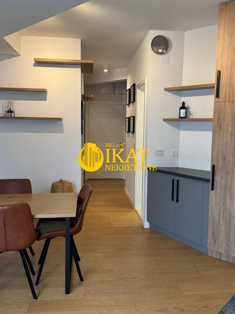 Sale, two bedroom apartment, 49m², Vračar Hram, Vračar Sve Podlokacije