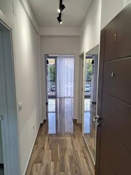 Izdavanje, jednosoban stan, 50m², Rozino, Budva - image 10