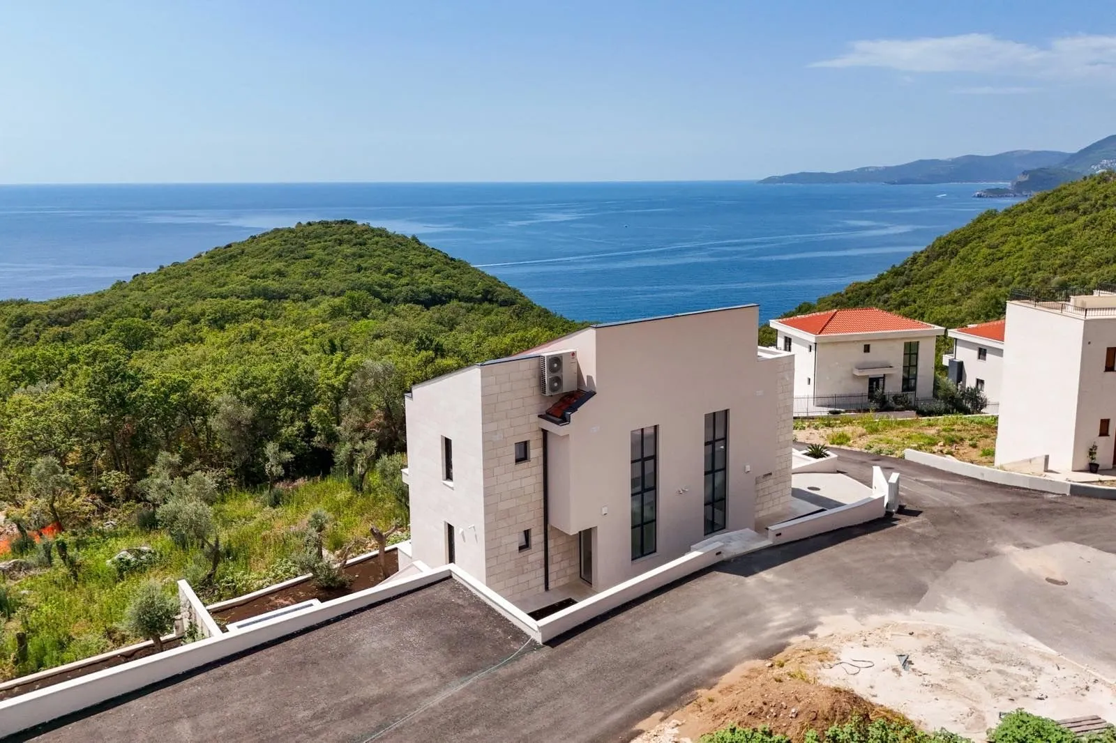Sale, house, 140m², Reževići, Budva