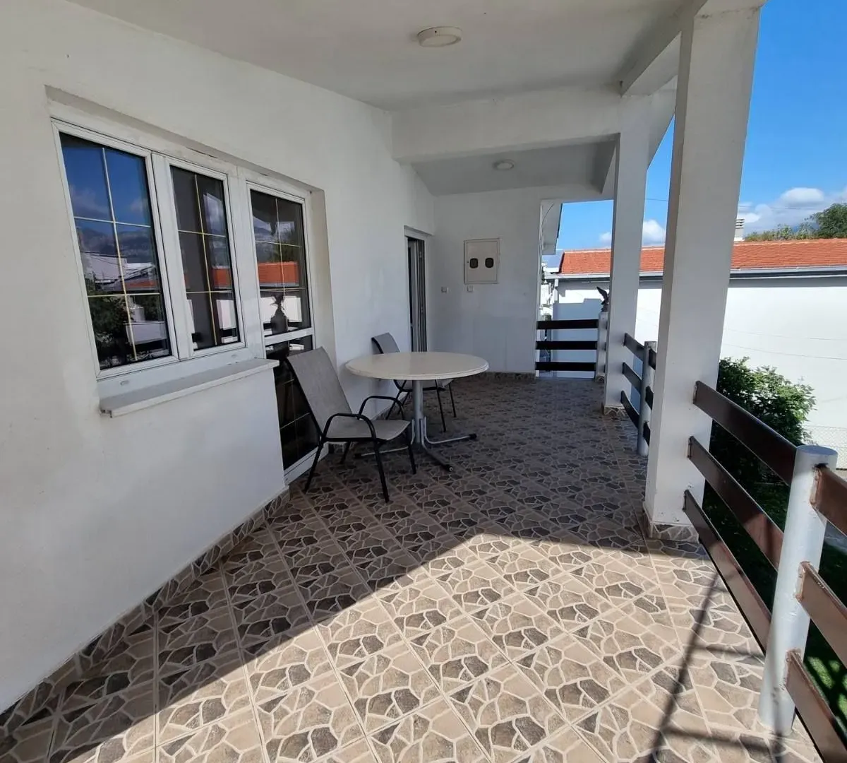 Rent, house, 100m², Polje, Bar