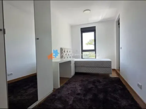 Izdavanje, četvorosoban stan, 98m², Vračar Sve Podlokacije, Beograd - image 13
