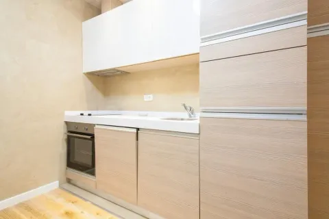 Rent, one bedroom apartment, 45m², Centar, Podgorica - image 16