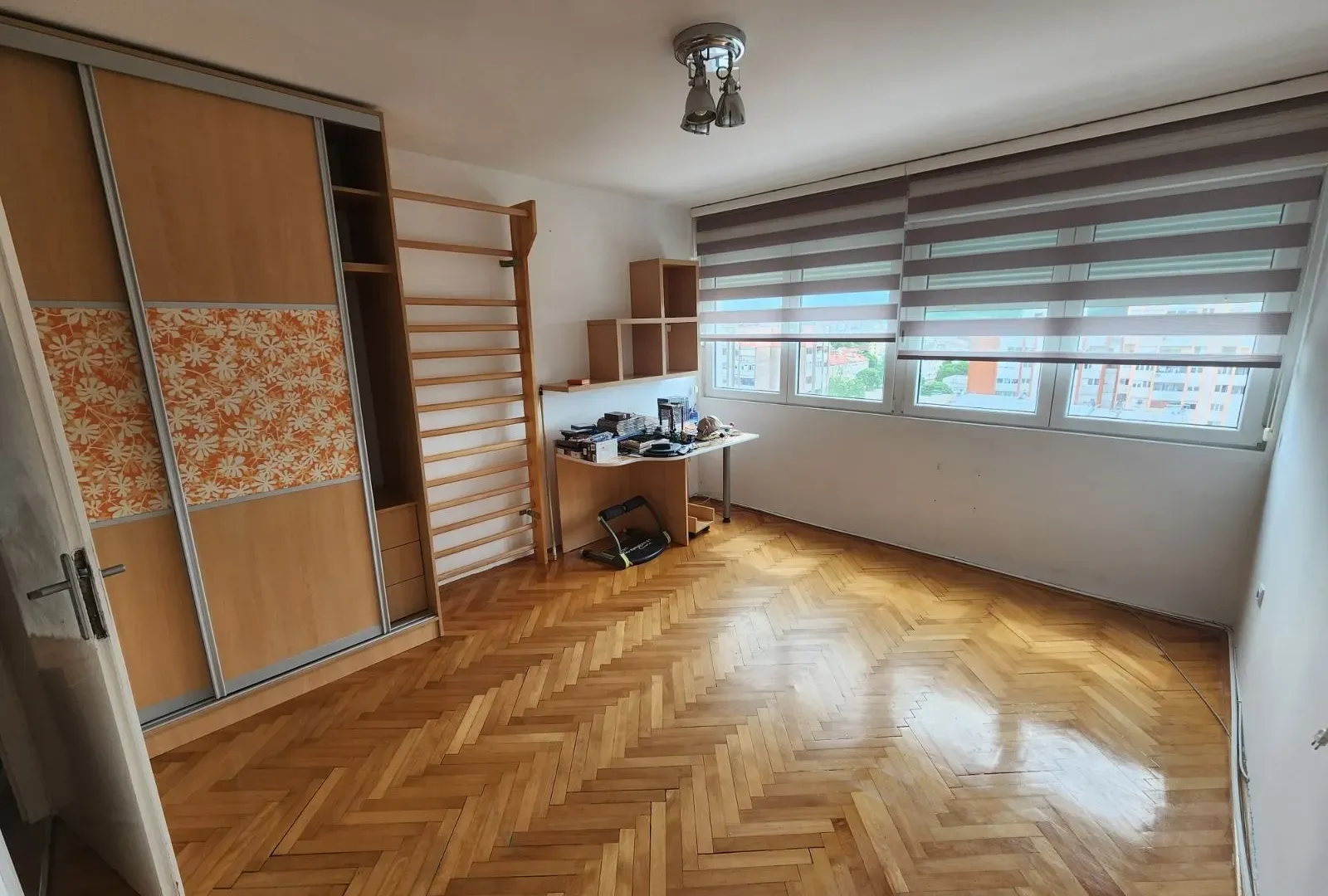 Prodaja, dvosoban stan, 89m², Nikšić, Crna Gora