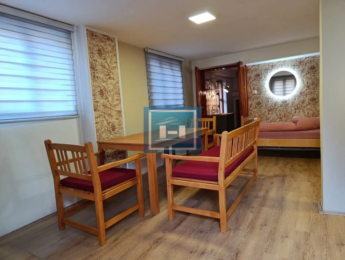 Izdavanje, kuća, 80m², Zabrega, Paraćin