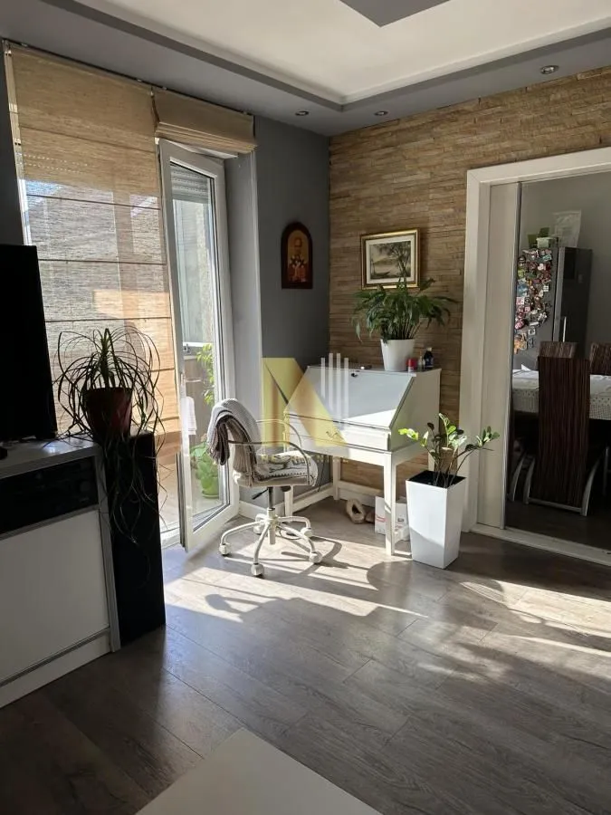 Prodaja, trosoban stan, 81m², Nova Detelinara, Novi Sad Sve Podlokacije