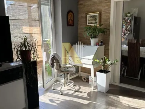 Prodaja, trosoban stan, 100m², Nova Detelinara, Novi Sad Sve Podlokacije - image 8