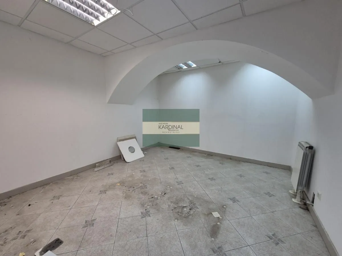 Rent, office space, 326m², Centar, Jagodina