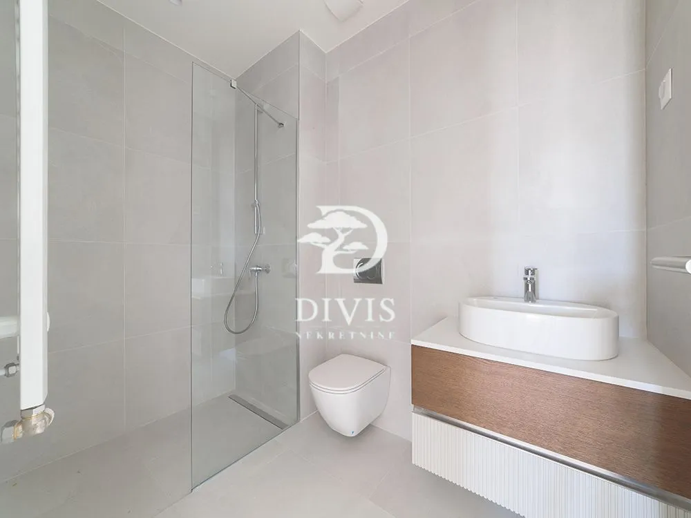Prodaja, trosoban stan, 80m², Beograd Na Vodi, Beograd