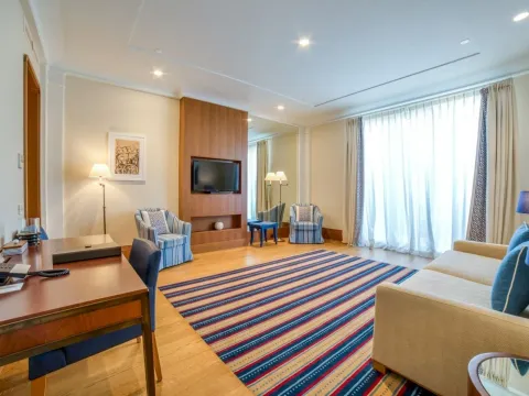 Sale, four bedroom apartment, 600m², Porto Montenegro, Tivat - image 27