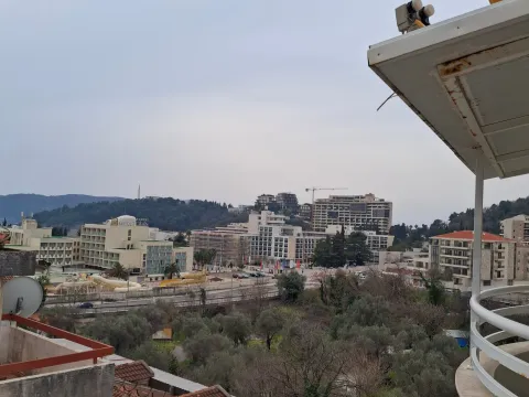 Sale, one bedroom apartment, 52m², Bečići, Budva - image 15