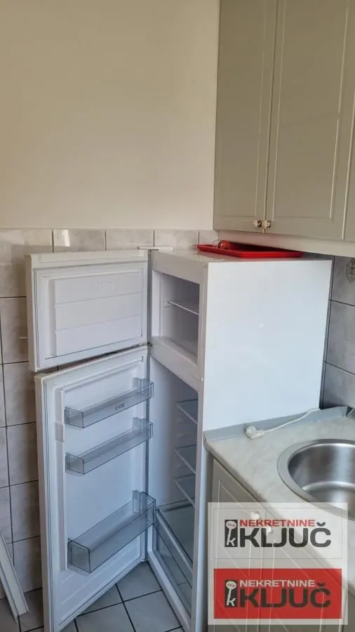 Rent, one bedroom apartment, 43m², Bulevar Oslobodjenja, Novi Sad Sve Podlokacije