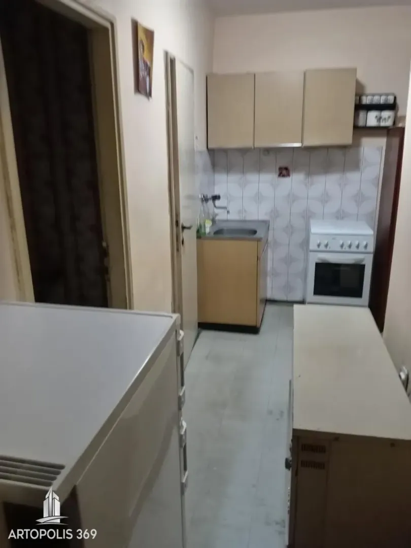 Izdavanje, jednosoban stan, 37m², Rakovica, Beograd