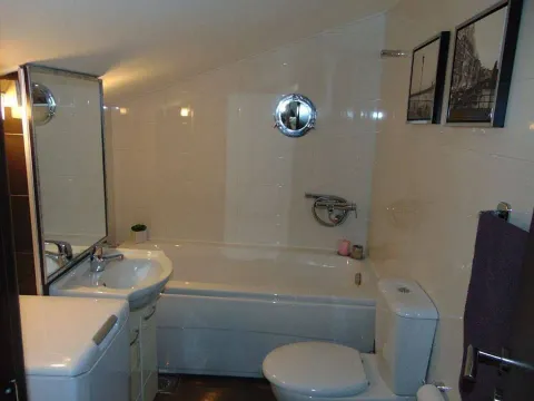 Izdavanje, dvosoban stan, 82m², Centar, Podgorica - image 8